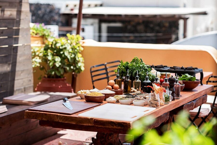 Santorini Cooking Class with Wine Tasting & Lunch - Key points at a glance