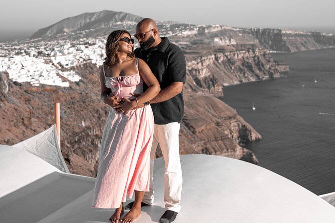 Santorini: Customized Private Photoshoot Walk in Oia - Is $120.98 good value for two people?