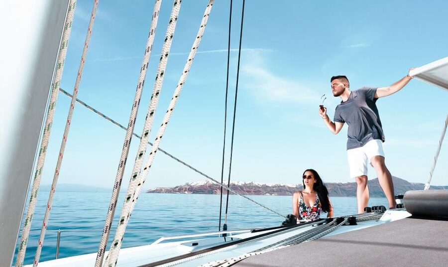 Santorini: Day Cruise with Meal & Open Bar - Who will get the most from this day
