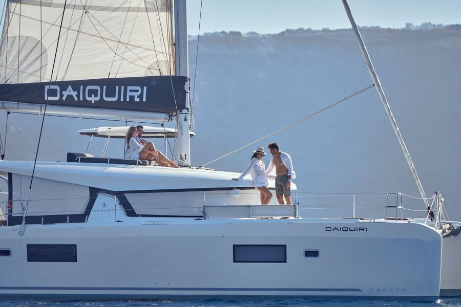 Santorini: Day Luxury Catamaran Cruise with Meal & Drinks - Why a catamaran makes sense in Santorini