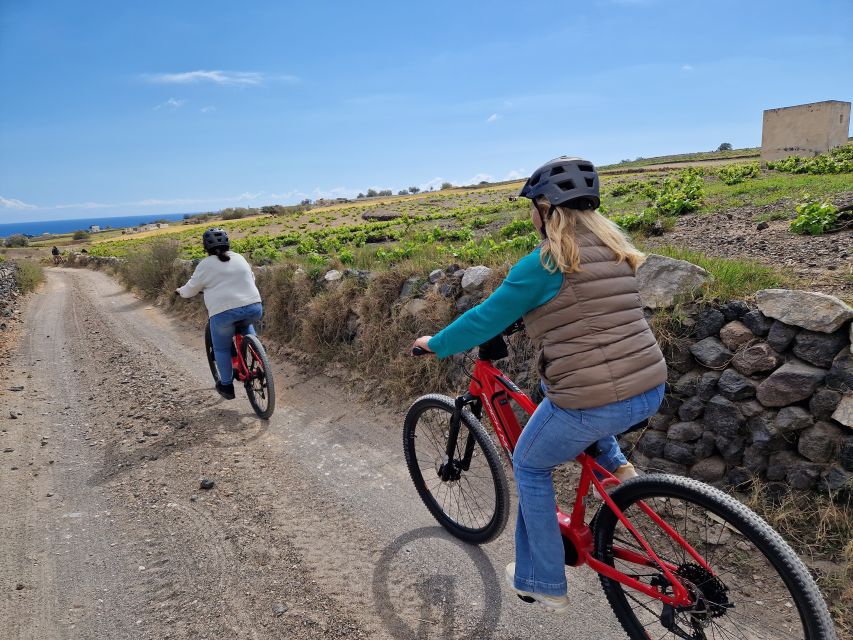 Santorini: E-bike tour experience - What the $120 price covers