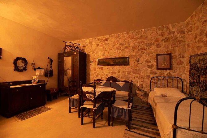 Santorini_Entry Pass to the Unexplored Culture of the island - Who will enjoy this Santorini experience most?