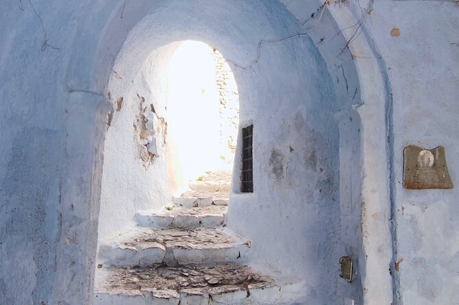 Santorini Essentials Half Day Private Sightseeing Tour - Akrotiri: Santorini before the postcards