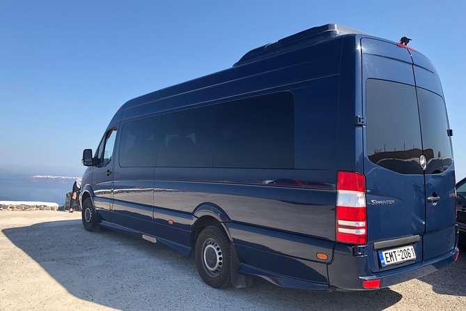Santorini Exclusive Transfer - The driver service and the human touch