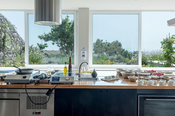 Santorini Farm-to-Table Cooking Class with a Local Chef, Christos - Who should book this Santorini cooking class?