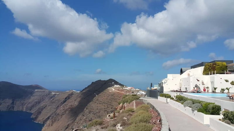Santorini: Fira to Oia Caldera Hike with Guide - Who will enjoy this Santorini hike most