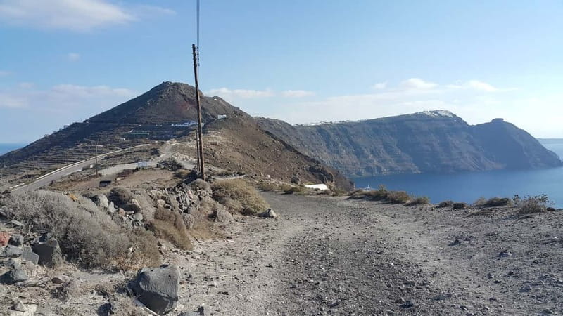 Santorini: Fira to Oia Caldera Hike with Guide - How to judge the $113 price