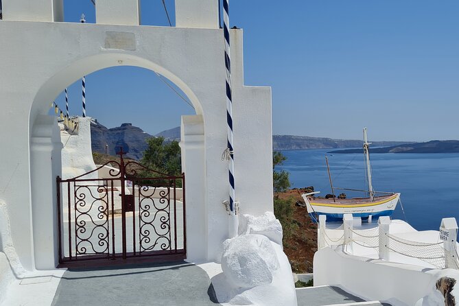 Santorini First-Time Guests Private Tour Sightseeing, excavetions & wine testing - Why this private Santorini route works for a first visit