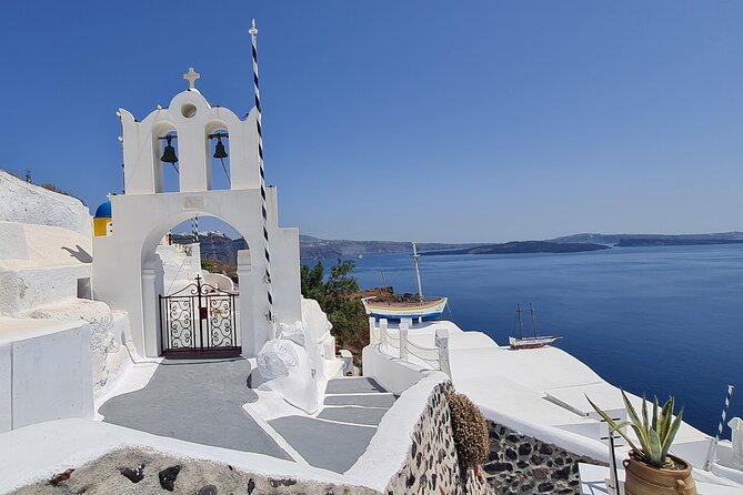 Santorini First-Time Guests Private Tour Sightseeing, excavetions & wine testing - Megalochori shows a quieter side of the island
