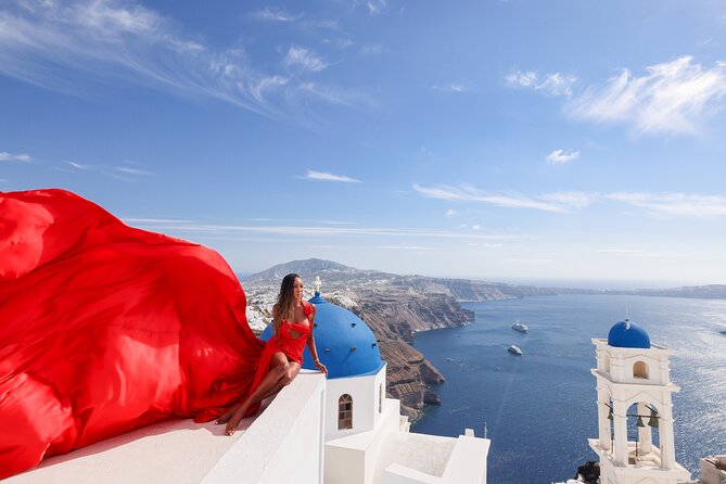 Santorini Flying Dress Photography - Who will enjoy this most