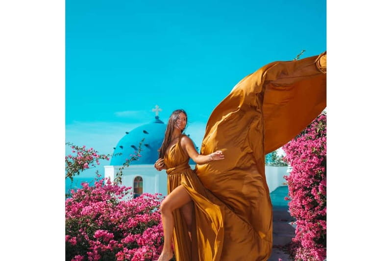 Santorini: Flying Dress Photoshoot with Edited Photos - Who should book this experience?