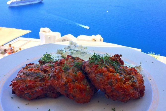 Santorini Food Tour: Fira Half-Day Small-Group Tour with Tastings - The midday tavern meal in Fira