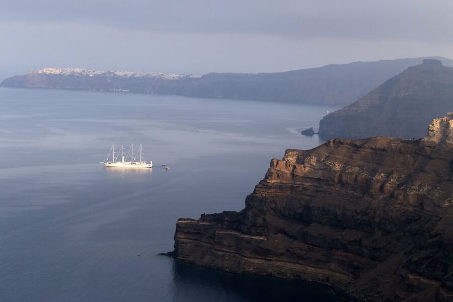 Santorini: Full-Day Small Group Tour - Who gets the most value from this tour