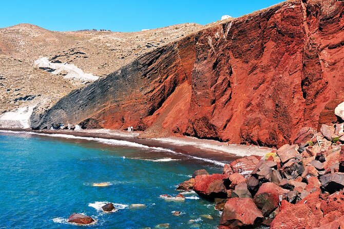 Santorini: Full Island Tour & Sunset with Local Guide & Pick-up - Akrotiri Lighthouse: a quiet view over the Aegean