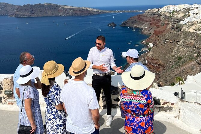 Santorini: Half-Day Island Sightseeing Tour - A smart first look at Santorini