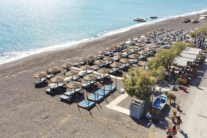 Santorini Highlights Small-Group Tour with Authentic Greek Lunch - Oia gives you one hour for the big sights