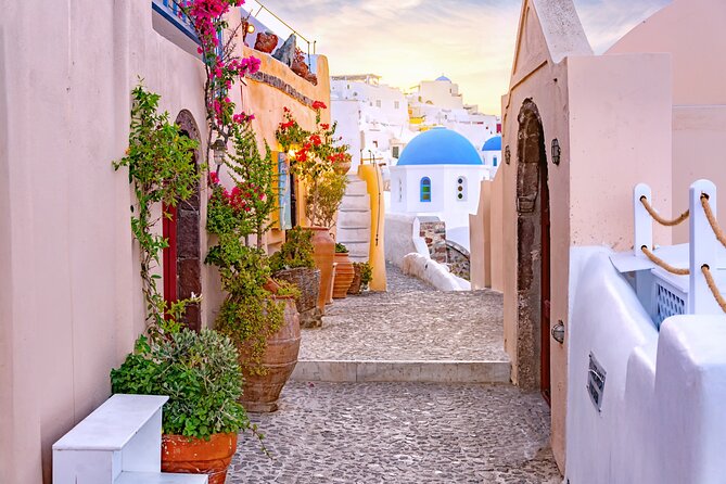 Santorini Highlights Tour (Day/Sunset) - Perivolos brings black sand and beach life