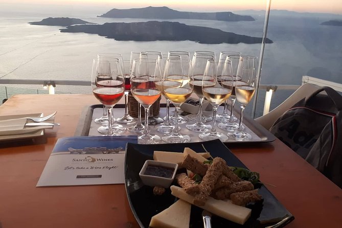 Santorini Highlights& Wine Tasting Private Tour - What the private guide adds
