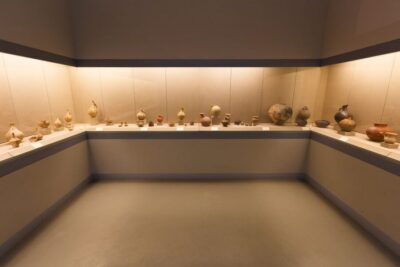 Santorini HISTORY & ARCHEOLOGY Tour (up to 8 guests)
