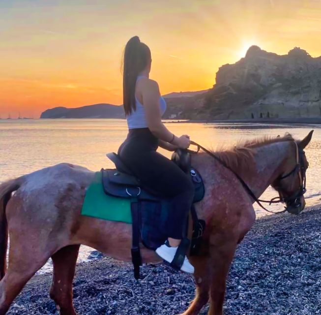 Santorini: Horseback Riding Tour on the Beach - Guides who make first rides easier