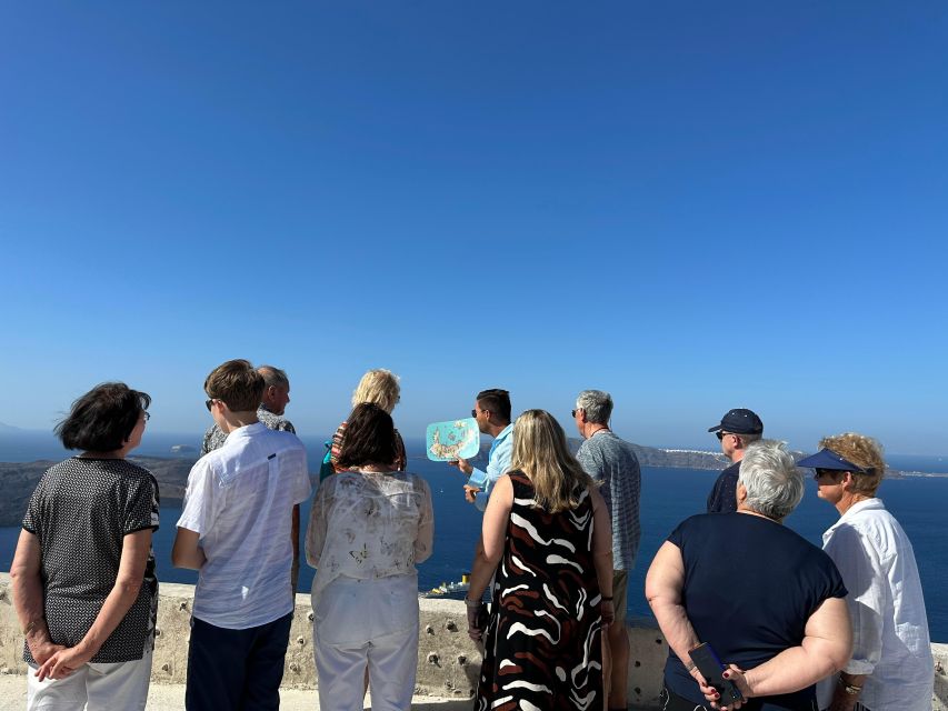 Santorini Iconic Villages Tour: Oia, Imerovigli, Firostefani - The optional vineyard stop