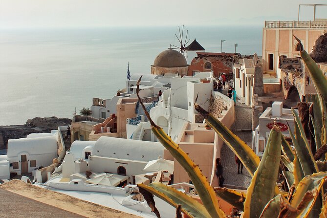 Santorini Instagram and TikTok Photo Spots Private Tour - Why this private Santorini tour makes sense