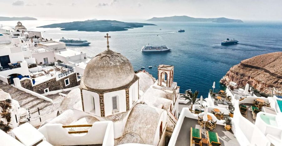 Santorini: Island Highlights Guided Day Trip with Oia Sunset - Pyrgos, a village with more character than the postcard strip