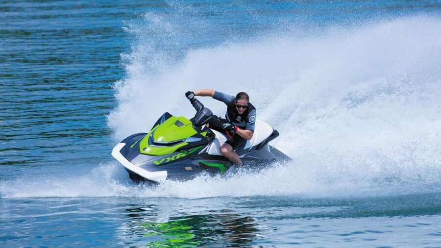 Santorini:Jet Ski Rental Perissa,Perivolos,St. George - Choosing between the Yamaha VXR and Sea-Doo GTI