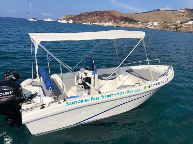 Santorini: License-Free Boat Rental with Ice, Water, & Fruit - Finding a Quiet Place to Anchor