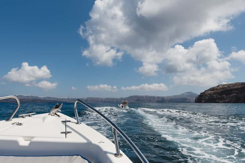 Santorini: License-Free Boat Rental with Ice, Water, & Fruit - Boat Comforts That Matter on a Half-Day Trip