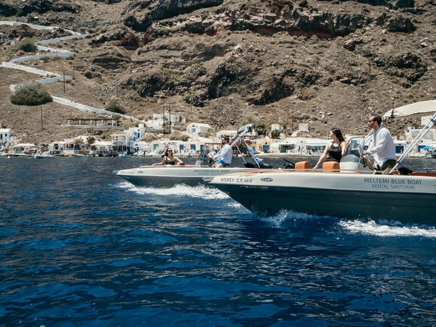 Santorini: License Free, Luxurious Small Boat Rental - Key points at a glance