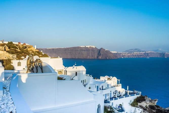Santorini local private tour for small group - Who will get the most from this tour?