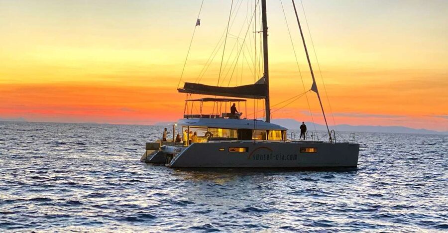 Santorini: Luxurious Catamaran Cruise with Meal & Open Bar - The hot springs are the first big stop
