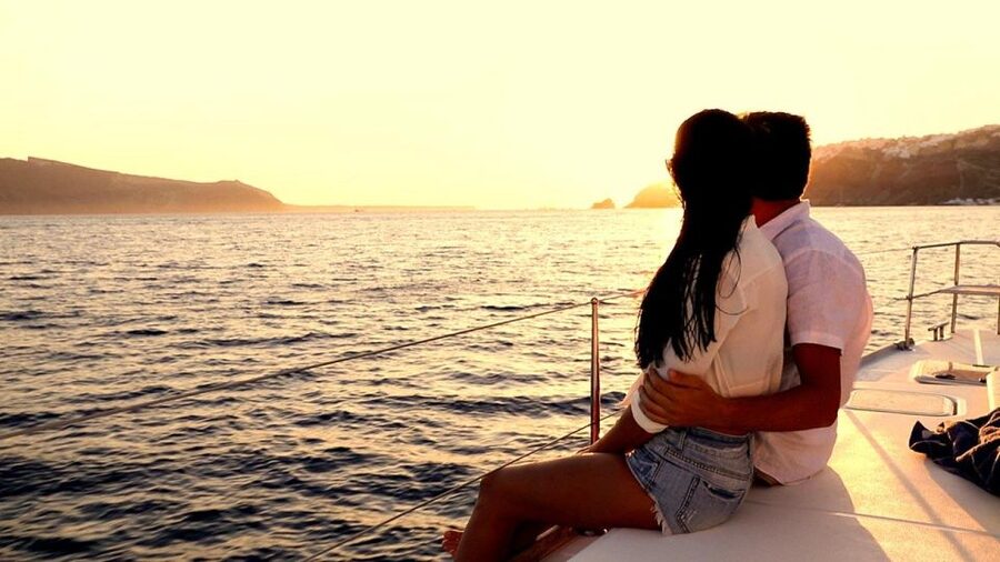Santorini: Luxury Caldera Cruise with Full Greek Meal - Why the caldera looks better from a catamaran