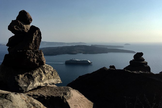 Santorini Luxury Custom Private Tour with Local guide - Firostefani and the caldera chapel