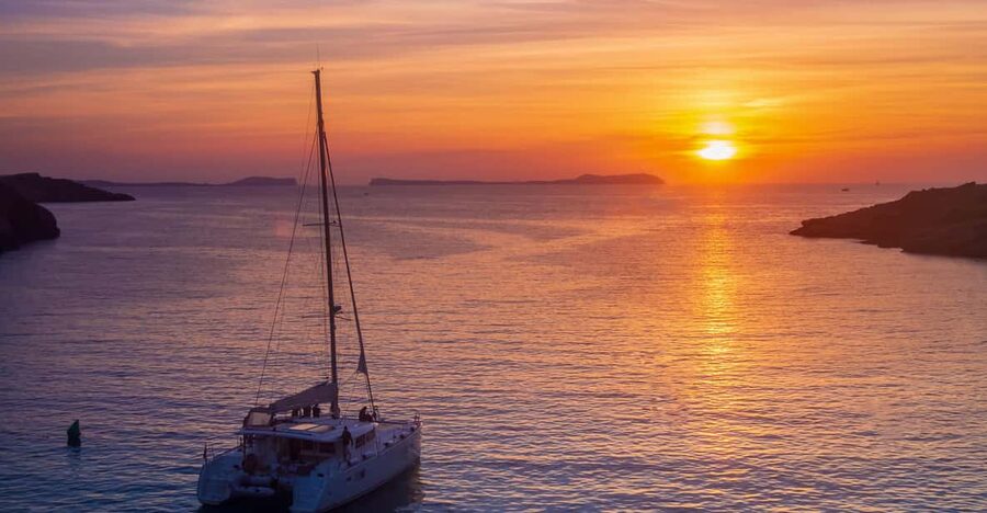 Santorini: Luxury Sunset Cruise with Dinner, BBQ, and Drinks - Swimming and snorkeling at Mesa Pigadia