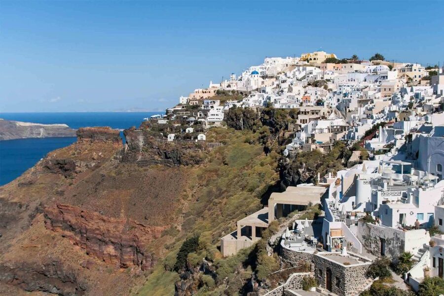 Santorini: Mesa Gonia, Pyrgos and Oia Tour - Pyrgos and its Byzantine churches