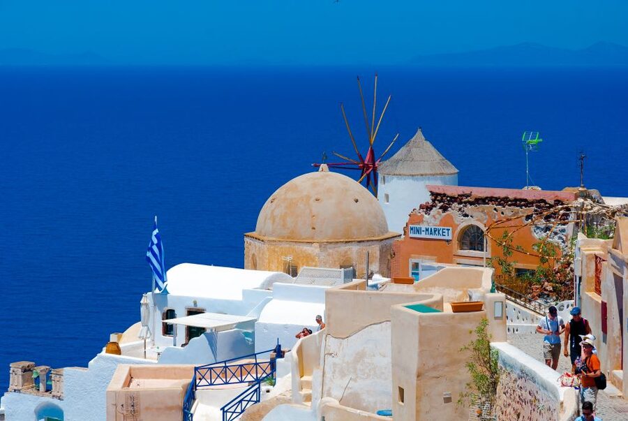 Santorini: Mesa Gonia, Pyrgos and Oia Tour - Is $48 good value?