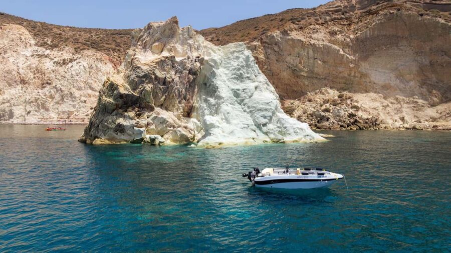 Santorini: Motor Boat Full-Day or 5-Hour Rental - Choosing five hours or the full day
