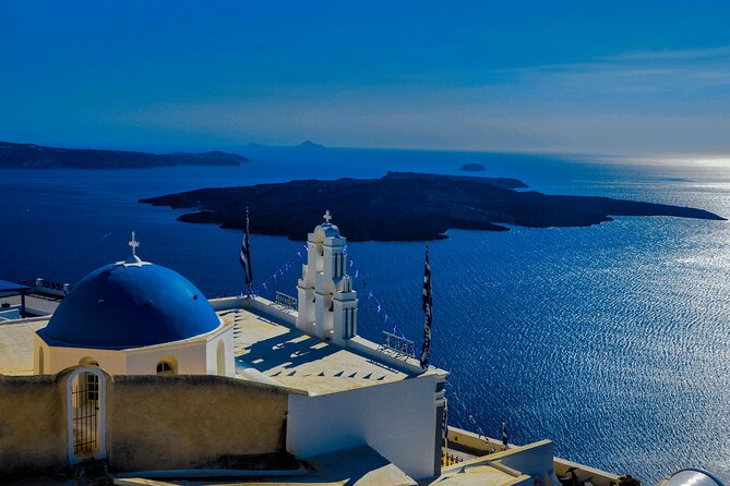 Santorini Odyssey: Exclusive 5-Hour Private Tour - Oia is the main village visit