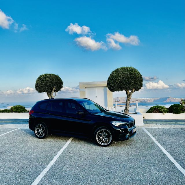 Santorini On a private tour with the experts - John, Jannis, and the guide’s role