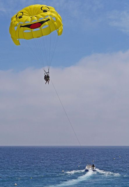 Santorini: Parasailing Flight Experience at Black Beach - Is $102 good value?
