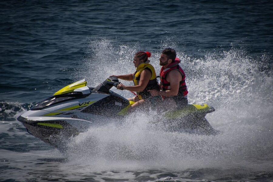 Santorini: Perivolos Beach Jet Ski Rental - What makes Perivolos a good place for this activity