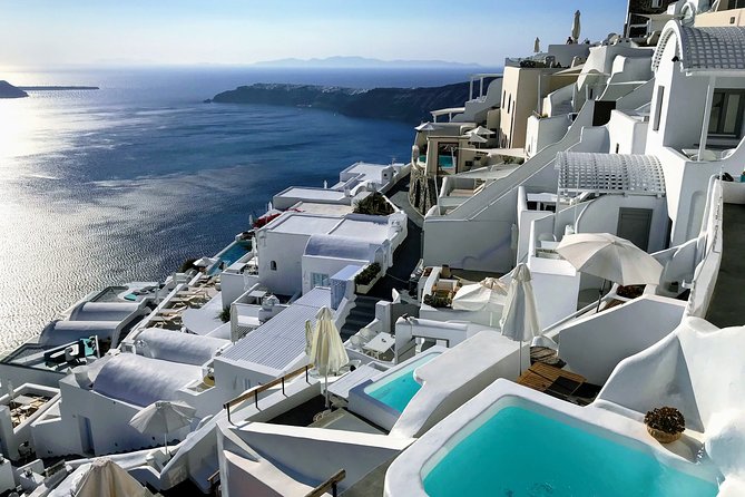 Santorini Personal Ground Transportation Concierge Services - Choosing Between a Car, Minivan, and Bus