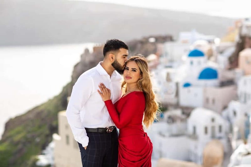 Santorini: Photo Tour With Professional Photographer - What the photographer actually adds