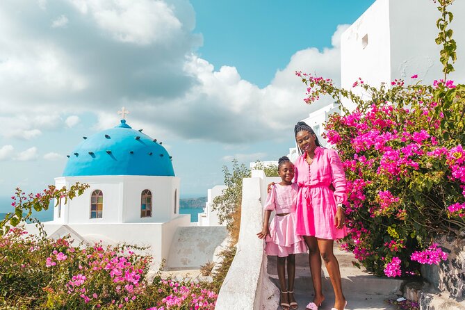 Santorini Photoshoot Oia - Why early starts matter in Oia