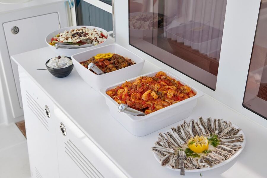 Santorini: Platinum Catamaran Cruise w/ BBQ Meal & Open Bar - Getting from your hotel to Vlychada