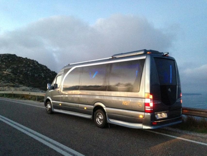 Santorini: Private 4-Hour Chauffeur Service - The value of $350 for up to three people