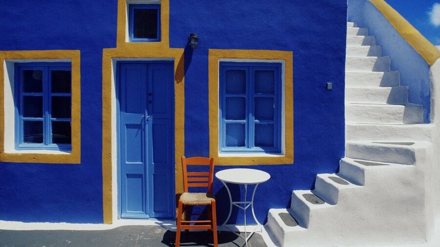 Santorini: Private 4-Hour Chauffeur Service - Traditional villages for a slower side of the island