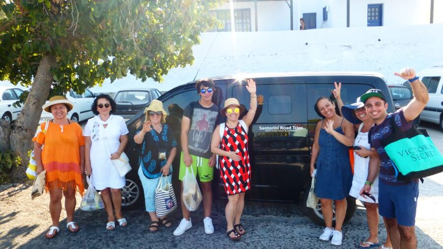 Santorini: Private 4-Hour Cultural Villages Sightseeing Tour - Why this tour is a good counterpoint to Oia